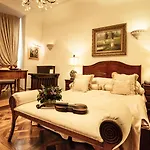 Scala Boutique-hotel 4*