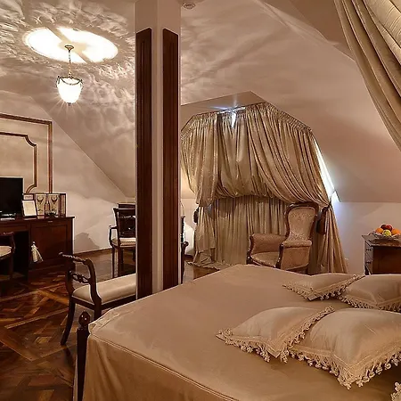 Hotel Scala Boutique-hotel 4*