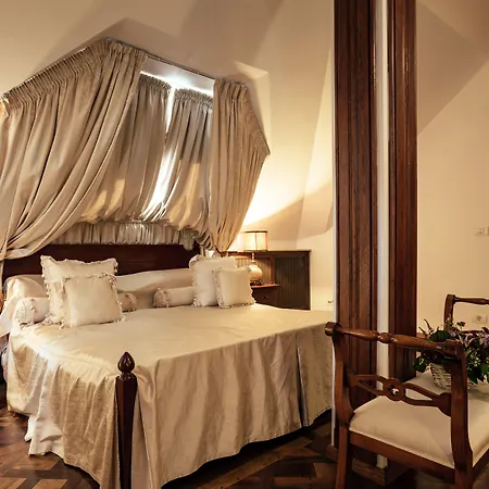 Scala Boutique-hotel Otel 4*